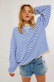 Pull femme oversize rayé – Tricot ample à imprimé moderne & coupe décontractée | Jules Jij