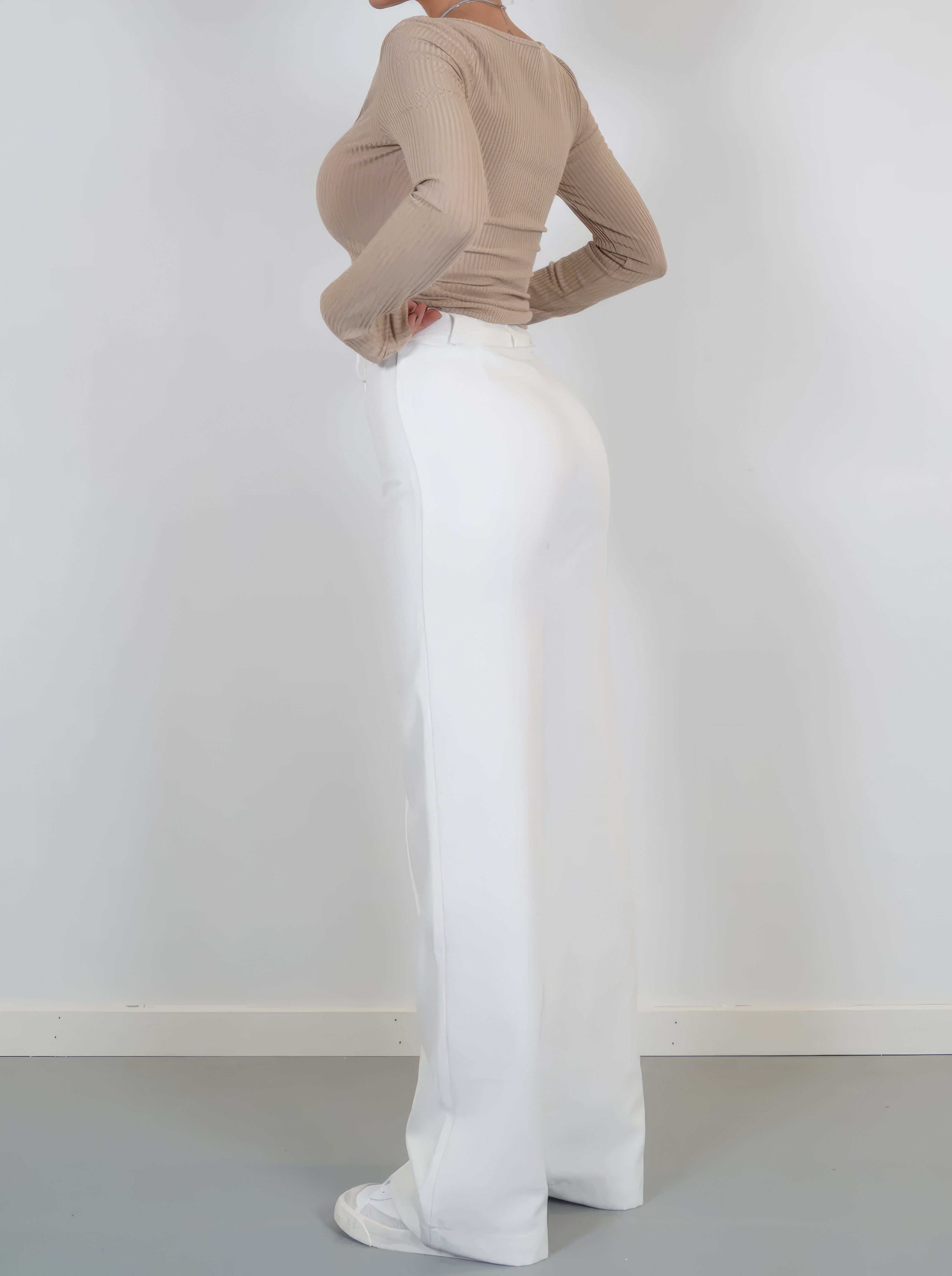 Pantalon femme Beau – taille haute à jambes droites & coupe élégante intemporelle