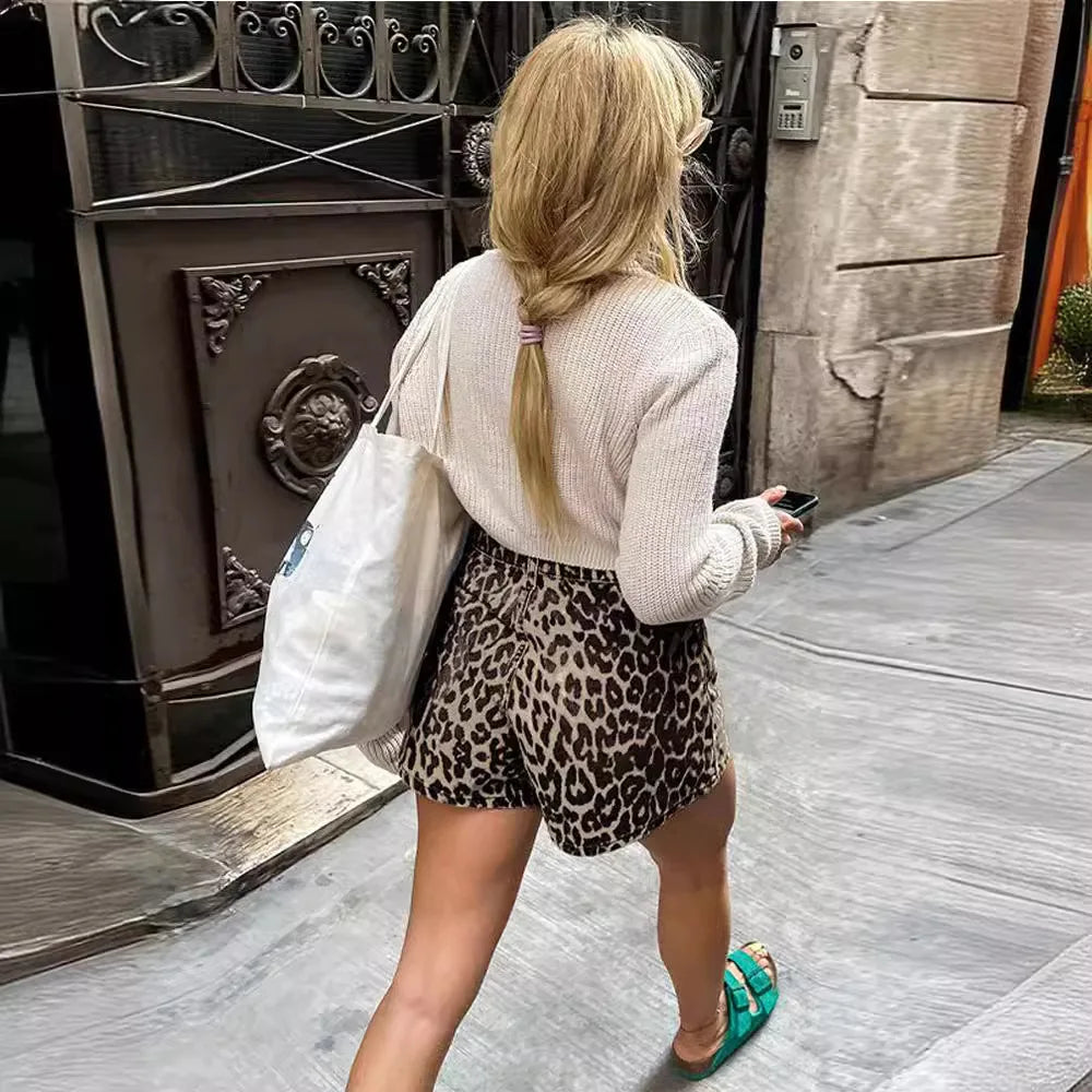 Short femme NIKKI léger et respirant – Confort estival et style polyvalent