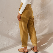 Pantalon femme en velours côtelé – taille haute élastique & coupe fluide