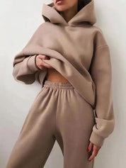 Ensemble femme hoodie + jogging — survêtement chaud & stylé pour loungewear