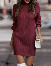 Robe femme Heidi – robe en maille côtelée à col montant & coupe ajustée chic