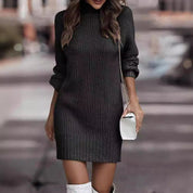Robe femme Heidi – robe en maille côtelée à col montant & coupe ajustée chic