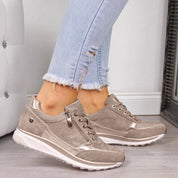 Chaussures de marche femme Dita — confort orthopédique & suède respirant