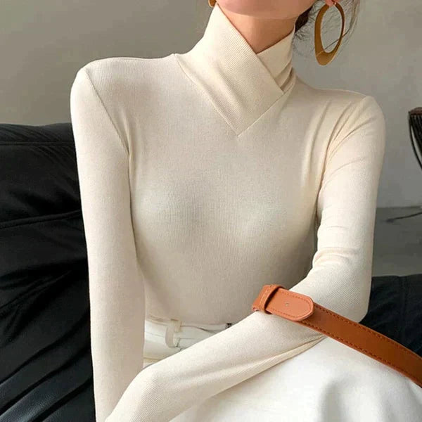 Sofie-TassouEleganterTurtleneckPullover_4_600x_d90925f7-065b-4f06-a5ee-54763f365a3c.webp