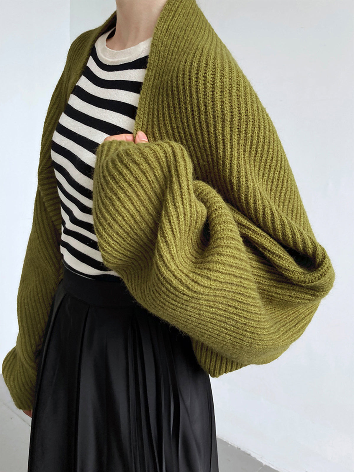 Gilet femme Meroba – cardigan ouvert en viscose stretch au style chic et décontracté