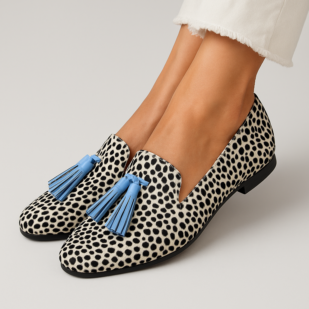 Mocassins femme élégants cuir — instappers classiques à pampilles raffinées