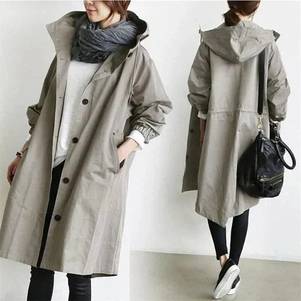 UrbanShield-Trendsetter-Regenmantel-in-Ubergrosse-Leyna-Moda_b9f99c7c-8645-4c95-af80-92974ca8e916.webp