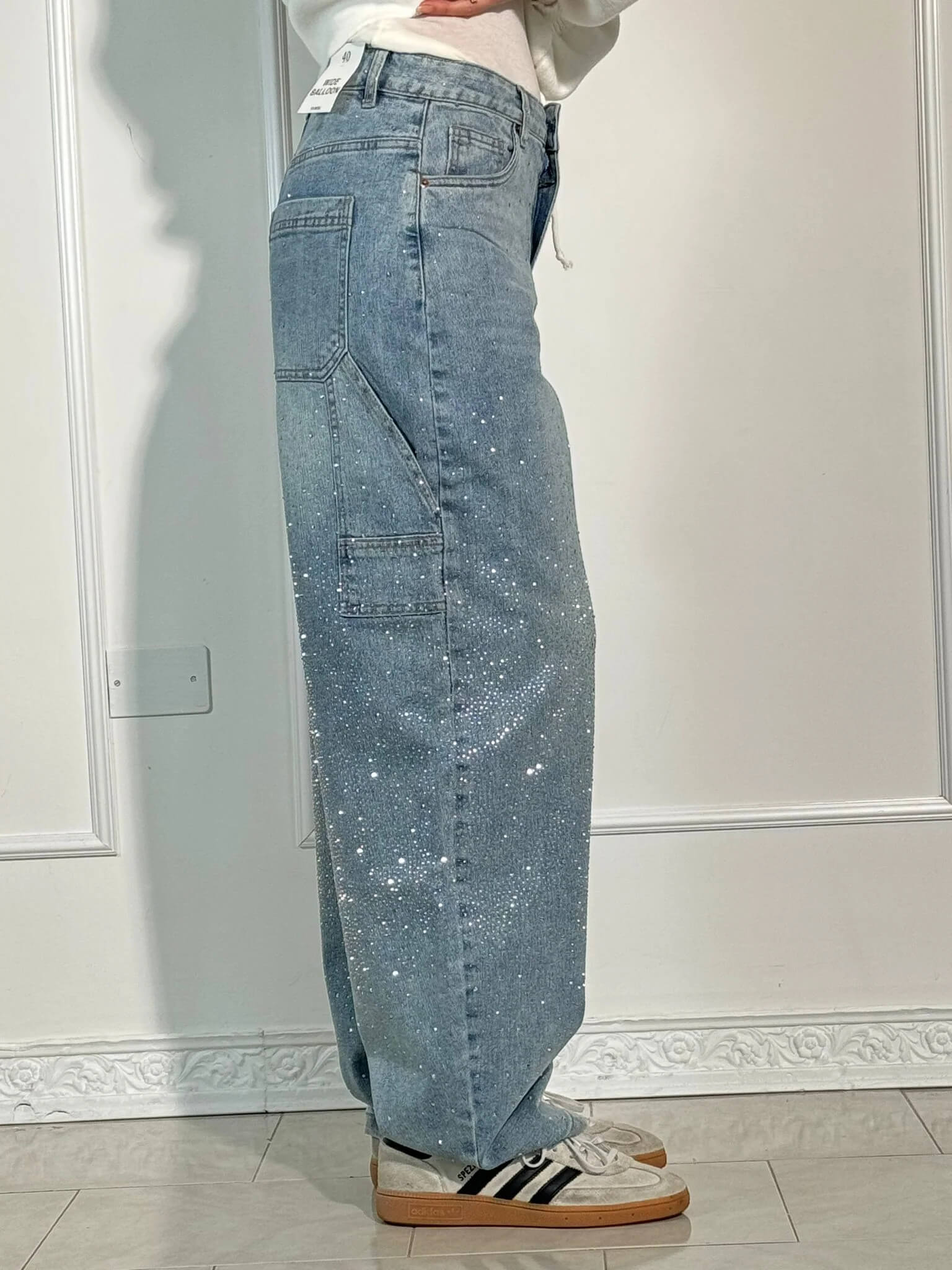 Jeans skinny stretch femme avec éclats brillants – “Belle Sparkle”
