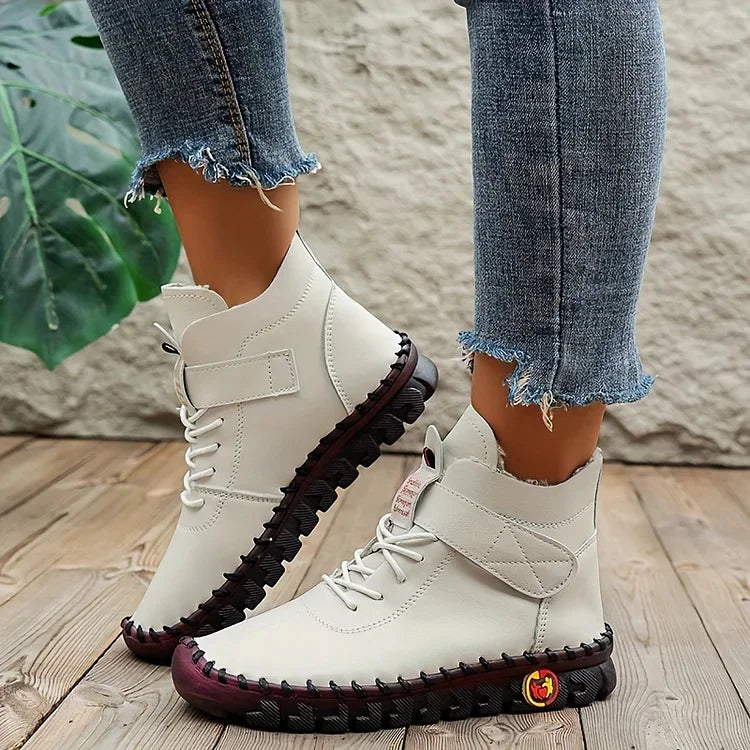 leah-comfortabele-hoge-leren-schoenen-met-veters-en-klittenband-voor-vrouwen-beige-deqalli.webp